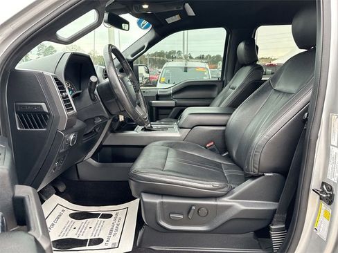 Used 2019 Ford F150 XLT w/ Equipment Group 302A Luxury image 19