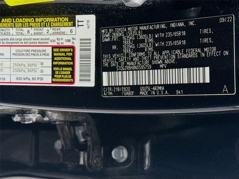 Used 2022 Toyota Highlander XLE image 30