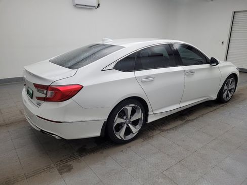 Used 2019 Honda Accord Touring image 10