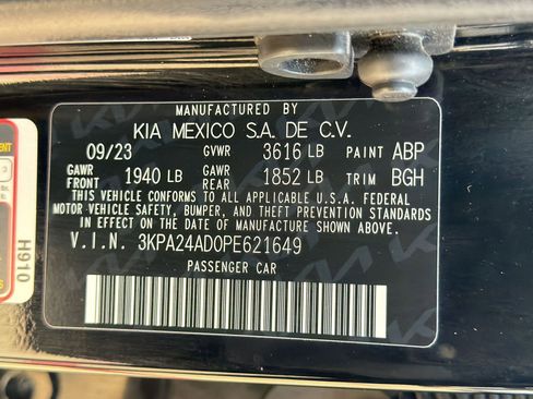 Used 2023 Kia Rio S image 19