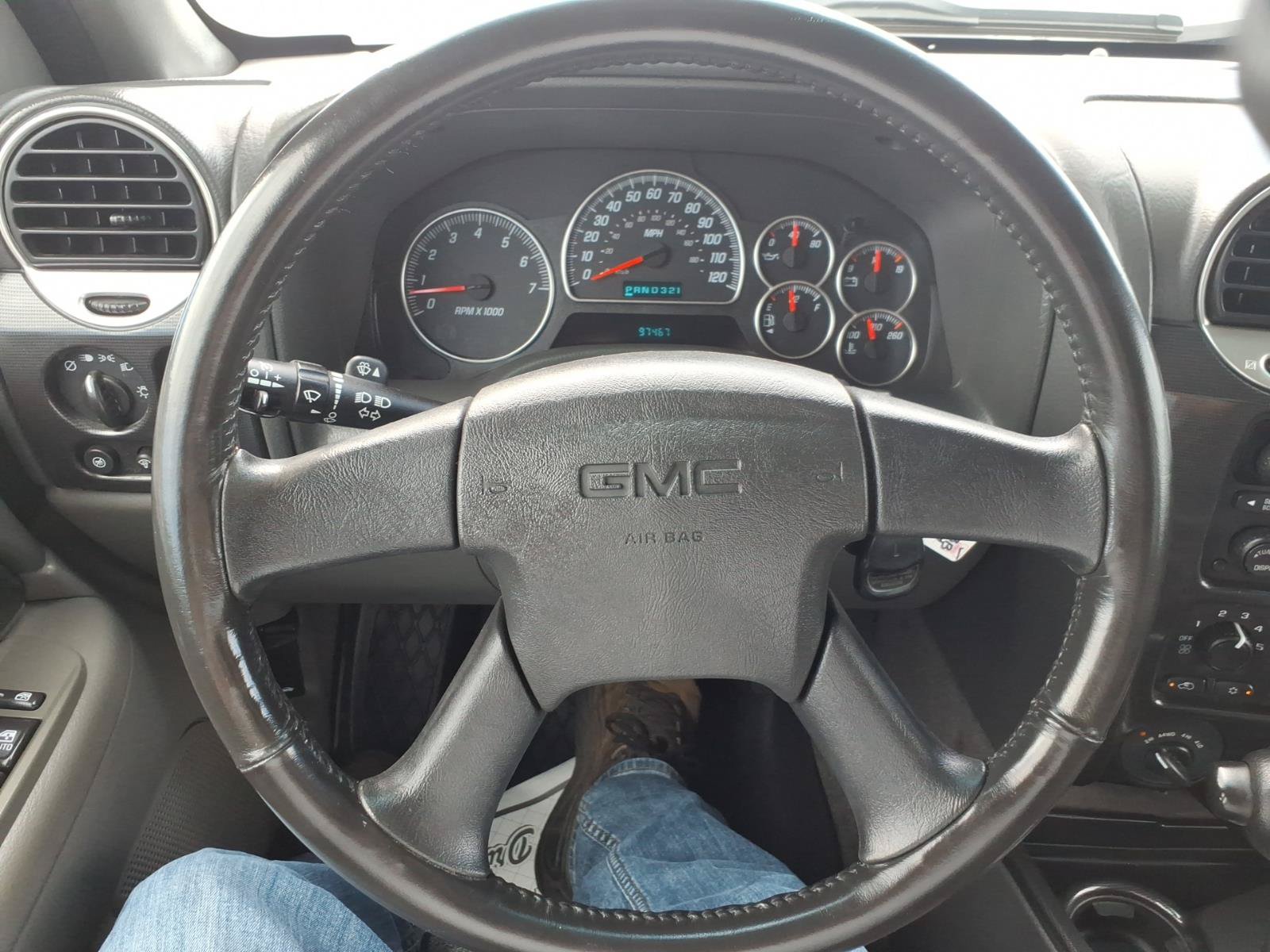 Used 2004 GMC Envoy SLE w/ Preferred Equipment Group AWD/4WD image 15