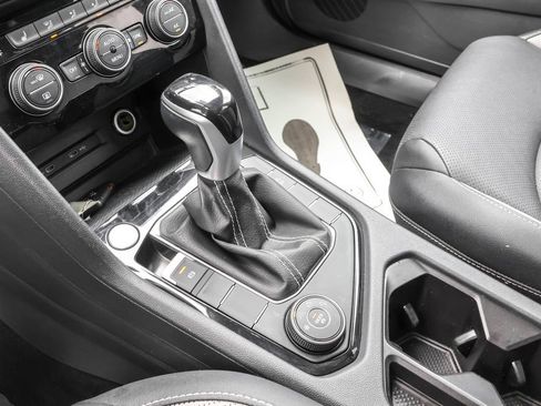 Certified 2023 Volkswagen Taos SEL AWD/4WD image 29