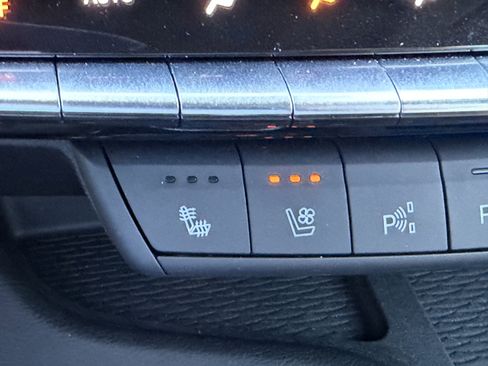 Certified 2025 Cadillac CT5 Premium Luxury image 24