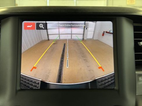 Used 2024 RAM 2500 Big Horn w/ Bed Utility Group image 38