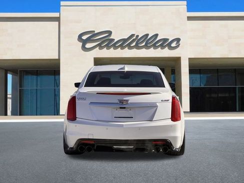 Used 2018 Cadillac CTS V w/ Luxury Package image 4