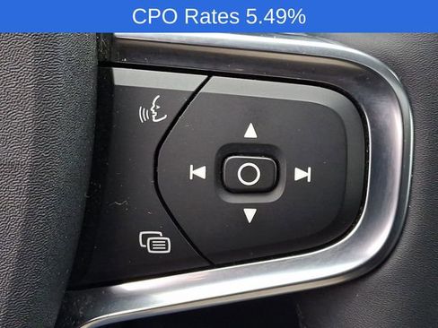 Certified 2023 Volvo XC40 B5 Plus w/ Climate Package AWD/4WD image 27