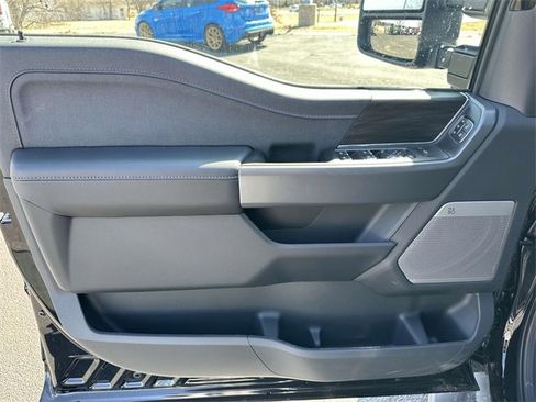 New 2025 Ford F150 Lariat w/ Equipment Group 501A Mid image 15