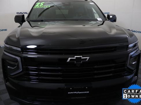 Used 2025 Chevrolet Suburban RST w/ Comfort Package AWD/4WD image 14