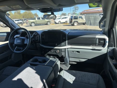 Used 2023 Ford F150 XLT image 16