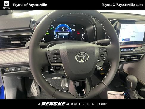 Used 2026 Toyota Camry SE w/ Convenience Package FWD image 29
