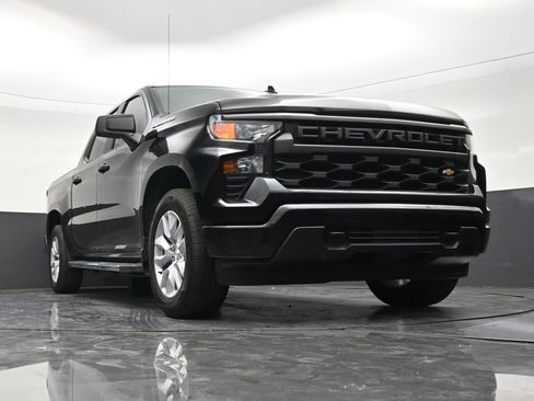 Used 2024 Chevrolet Silverado 1500 Custom RWD image 26
