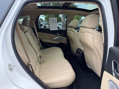 Used 2023 Acura RDX w/ Technology Package FWD image 17