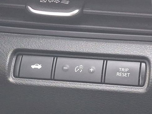 Used 2019 Nissan Altima 2.5 SR image 26