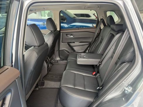 Used 2023 Nissan Rogue SL w/ SL Premium Package AWD/4WD image 15