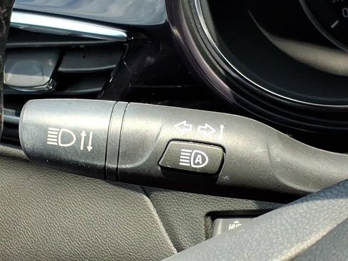 Used 2023 Buick Encore GX Essence w/ Advanced Technology Package FWD image 26