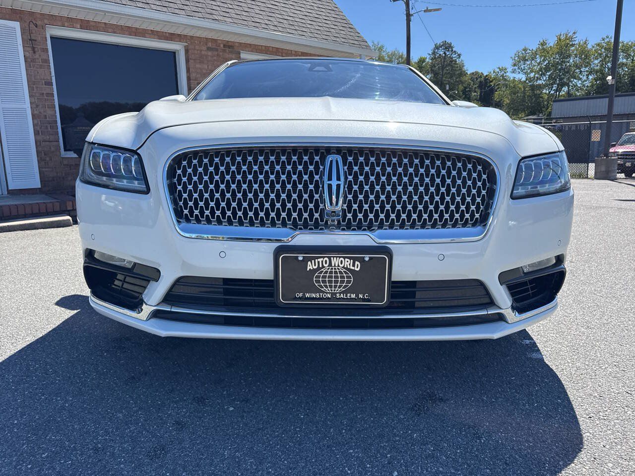 Used 2020 Lincoln Continental Reserve w/ Luxury Package AWD/4WD image 8