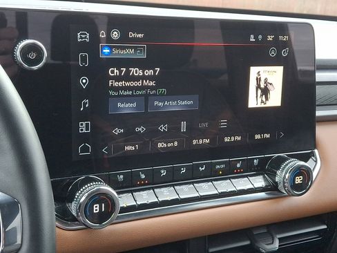 Used 2023 GMC Canyon AT4 w/ AT4 Premium Package image 17