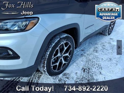 Used 2026 Jeep Compass Limited image 5