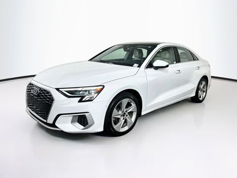 Used 2023 Audi A3 2.0T Premium Plus w/ Premium Plus Package FWD image 3