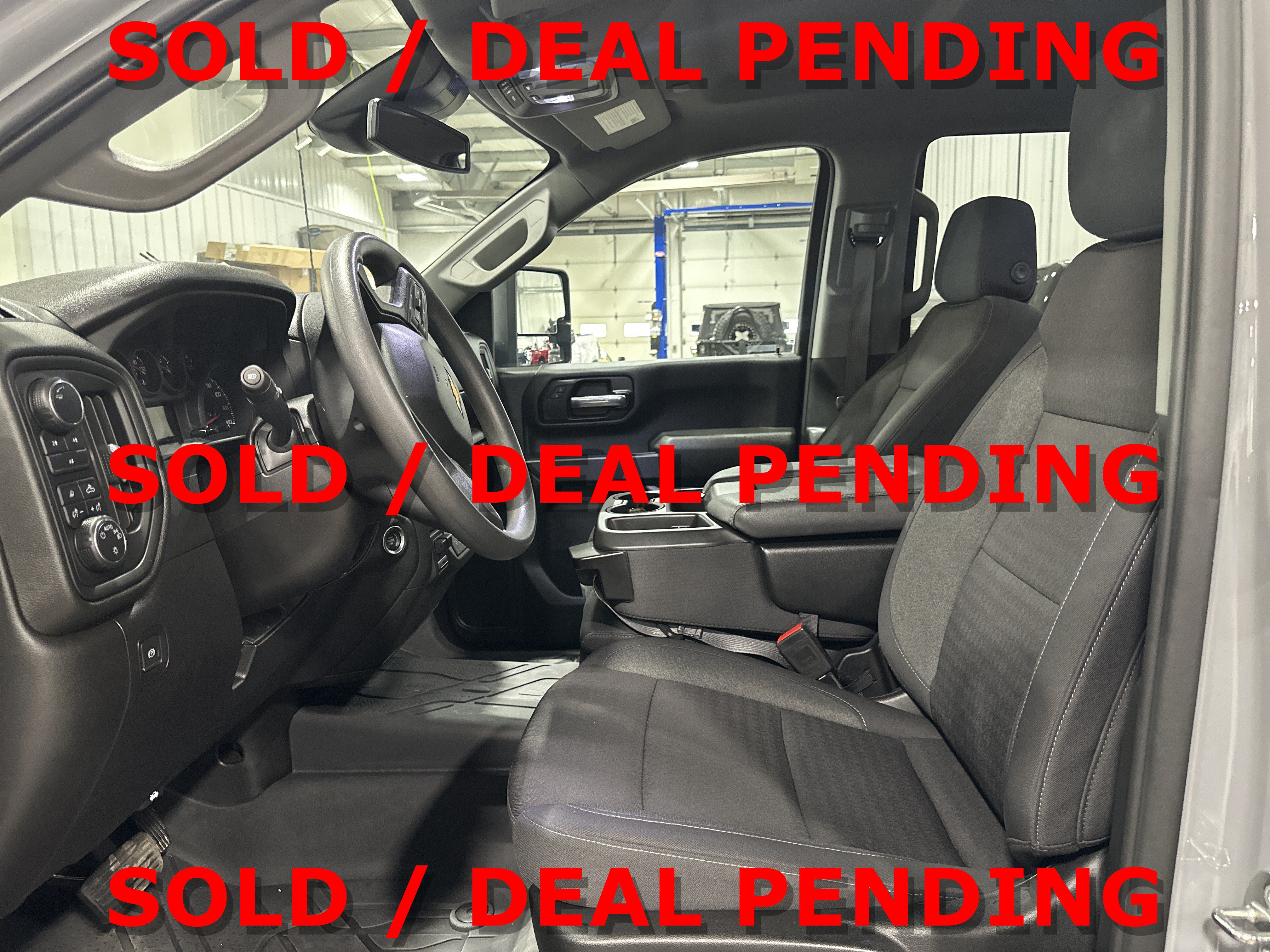 Used 2024 Chevrolet Silverado 2500 Custom w/ Custom Convenience Package AWD/4WD image 10