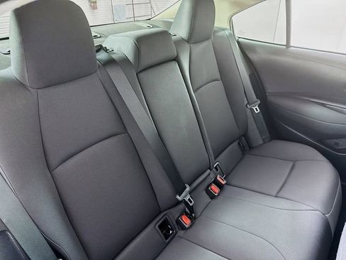 Certified 2025 Toyota Corolla LE image 22