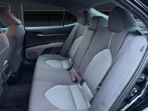 Certified 2022 Toyota Camry LE image 13