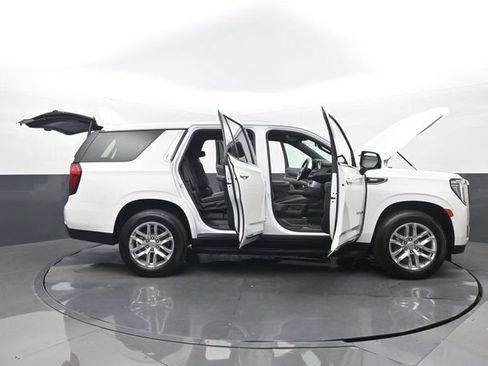 Used 2023 GMC Yukon SLT w/ SLT Premium Package AWD/4WD image 34