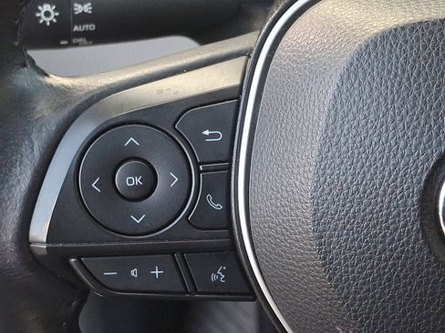 Used 2023 Toyota Corolla Cross LE image 21