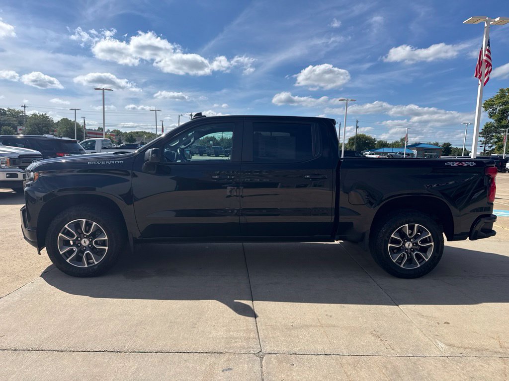 Used 2021 Chevrolet Silverado 1500 RST w/ Bed Protection Package AWD/4WD image 3