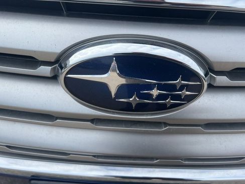 Used 2017 Subaru Outback 2.5i Premium image 33