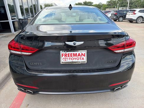 Used 2017 Genesis G80 5.0 Ultimate RWD image 8