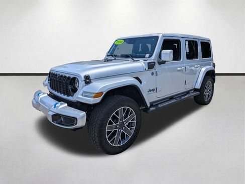 Used 2024 Jeep Wrangler High Altitude AWD/4WD image 8