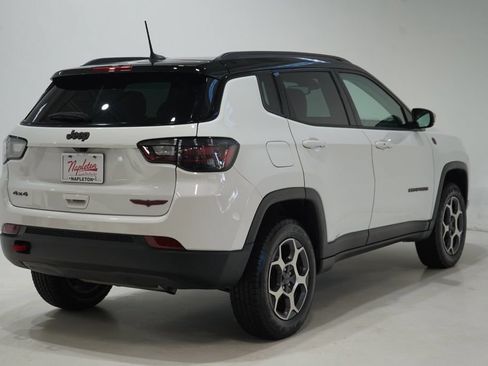 Used 2022 Jeep Compass Trailhawk w/ Trailhawk Elite Group AWD/4WD image 8