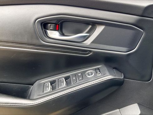 Used 2024 Honda Accord Sport image 29