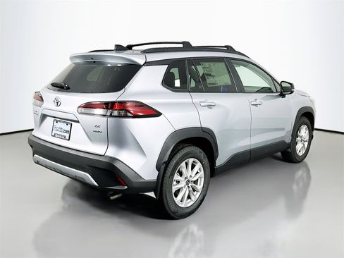 New 2026 Toyota Corolla Cross LE image 7