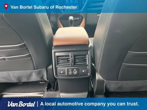Certified 2025 Subaru Forester Touring AWD/4WD image 27