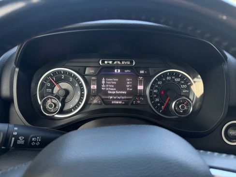 Used 2021 RAM 1500 Big Horn image 17