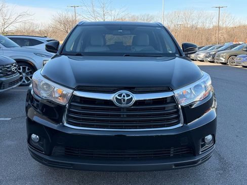 Used 2016 Toyota Highlander XLE image 8
