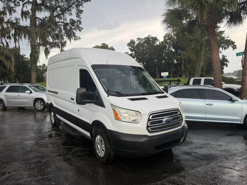Used 2017 Ford Transit 250 148 High Roof RWD image 3