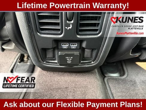 Used 2019 Jeep Grand Cherokee Limited w/ Trailer Tow Group IV AWD/4WD image 37