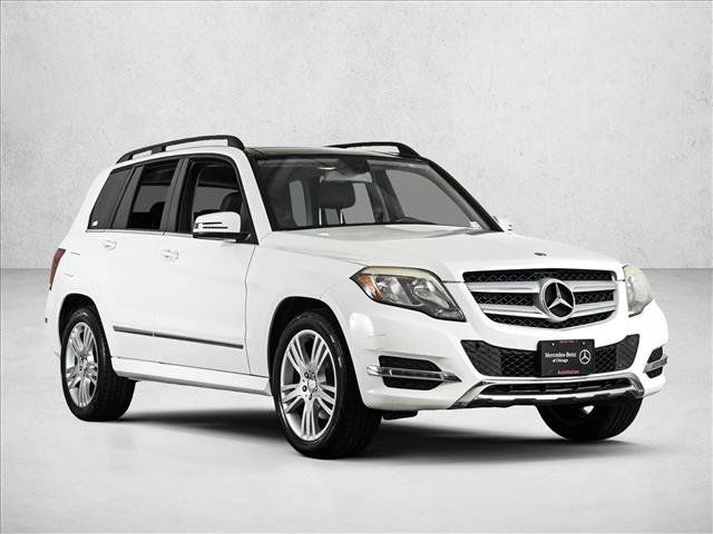 Used 2014 Mercedes-Benz GLK 350 4MATIC image 3
