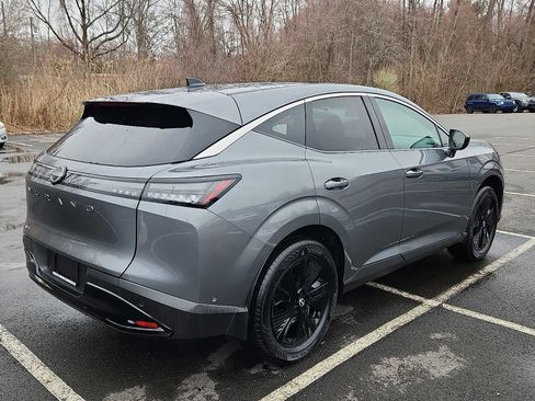 Certified 2025 Nissan Murano SV image 4