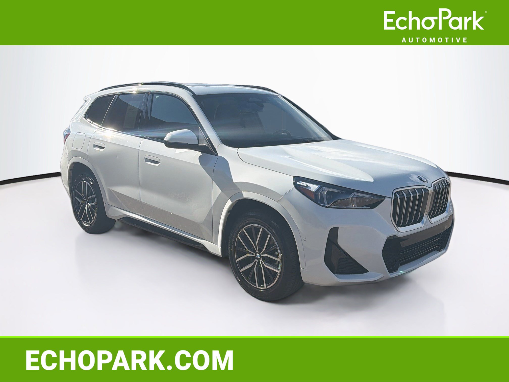 Used 2026 BMW X1 xDrive28i AWD/4WD image 1