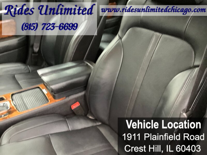 Used 2013 Lincoln MKS FWD image 27