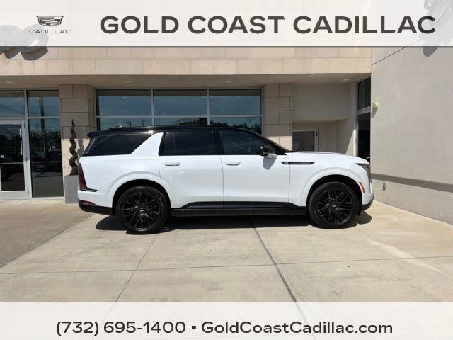 Used 2026 Cadillac Escalade IQL Sport 1 w/ LPO, ONYX Package AWD/4WD image 4