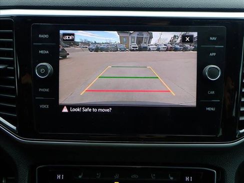 Used 2022 Volkswagen Atlas Cross Sport SEL Premium R-Line image 20