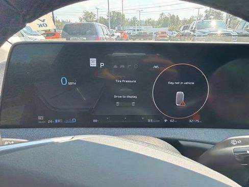 Used 2023 Kia EV6 Wind RWD image 24