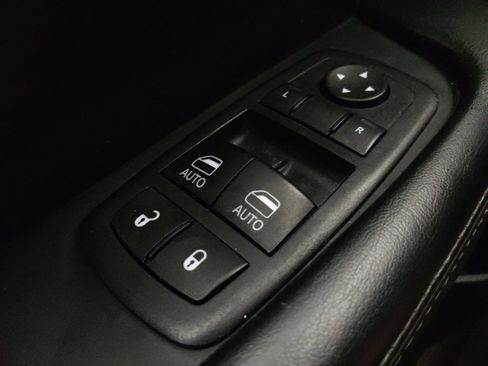 Used 2016 Dodge Challenger R/T Plus RWD image 27