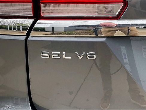 Used 2021 Volkswagen Atlas SEL Premium AWD/4WD image 9