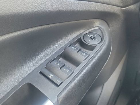 Used 2015 Ford Escape SE AWD/4WD image 17